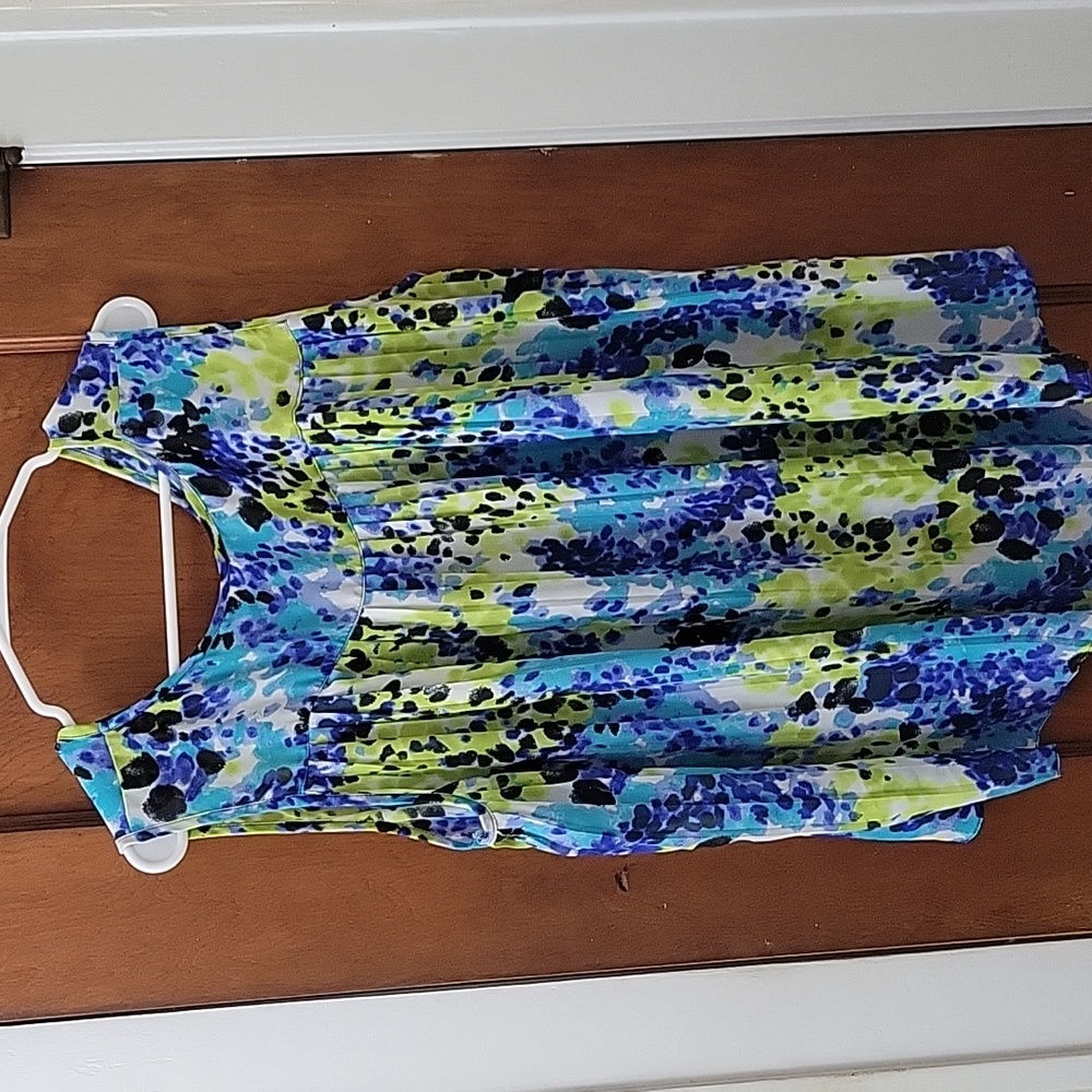 Womens top - Picture 5 of 6